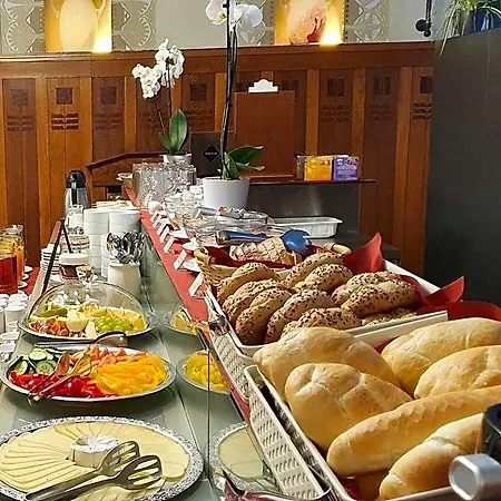 Okresni Dum Hradec Králové