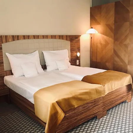 Okresní Dům Hotel 4*