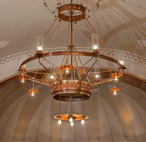 Okresní Dům Hotel 4*